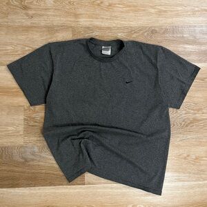 Y2K Nike stitched tee